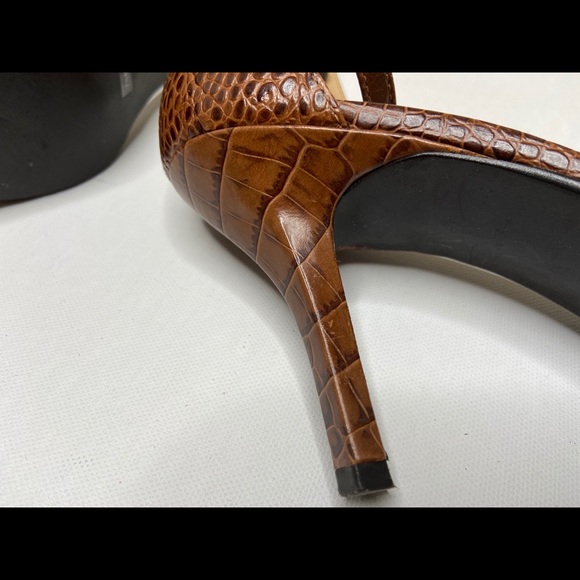 🔥 Franco Sarto 🔥 Brown Ankle Strap Heels - Picture 7 of 10